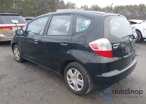 2010 Honda Fit z USA, uszkodzony, nr VIN JHMGE8G20AC004974
